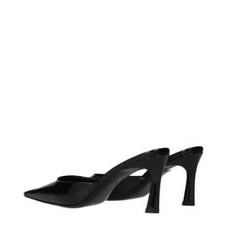 Schwarze flache Ledersandalen