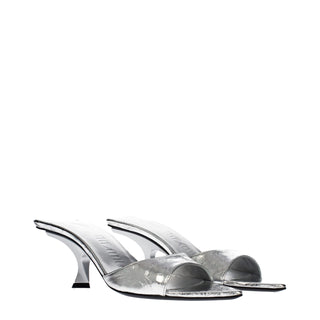 Sandalias planas grises de cuero