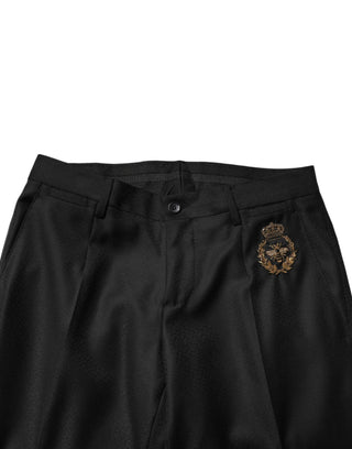 Traje de 2 piezas negro adornado con solapa simple