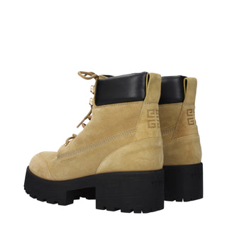 Botines de cuero marrón