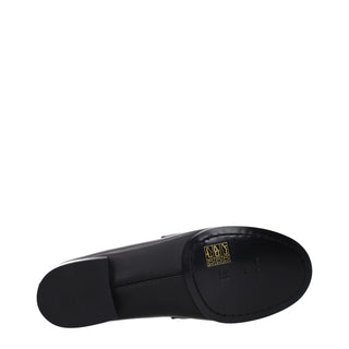 Schwarze Slip-On-Loafer aus Leder