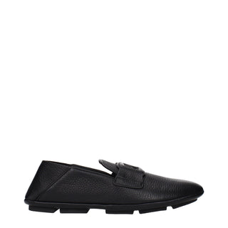 Schwarze Slip-On-Loafer aus Leder