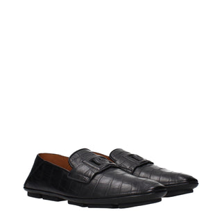 Mocasines sin cordones de cuero negro