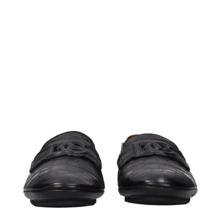 Mocasines sin cordones de cuero negro