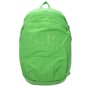 Mochila de tela verde