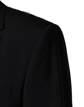 Blazer negro de lana con cierre de dos botones y un solo pecho