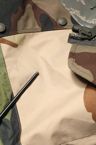 Mehrfarbige Tarnmuster Kapuzen-Regenjacke