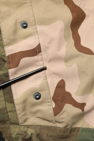 Mehrfarbige Tarnmuster Kapuzen-Regenjacke